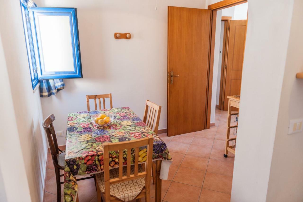 Cala Dogana Guest House Леванцо Екстериор снимка