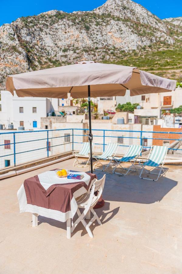 Cala Dogana Guest House Леванцо Екстериор снимка