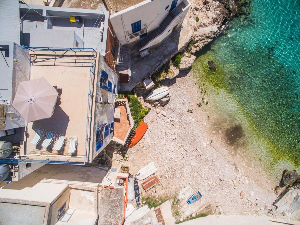 Cala Dogana Guest House Леванцо Екстериор снимка